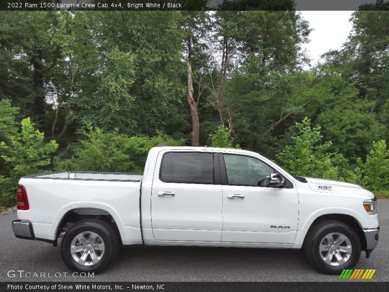 Bright White / Black 2022 Ram 1500 Laramie Crew Cab 4x4