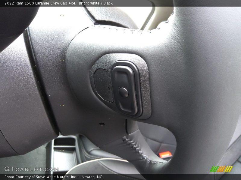 Bright White / Black 2022 Ram 1500 Laramie Crew Cab 4x4