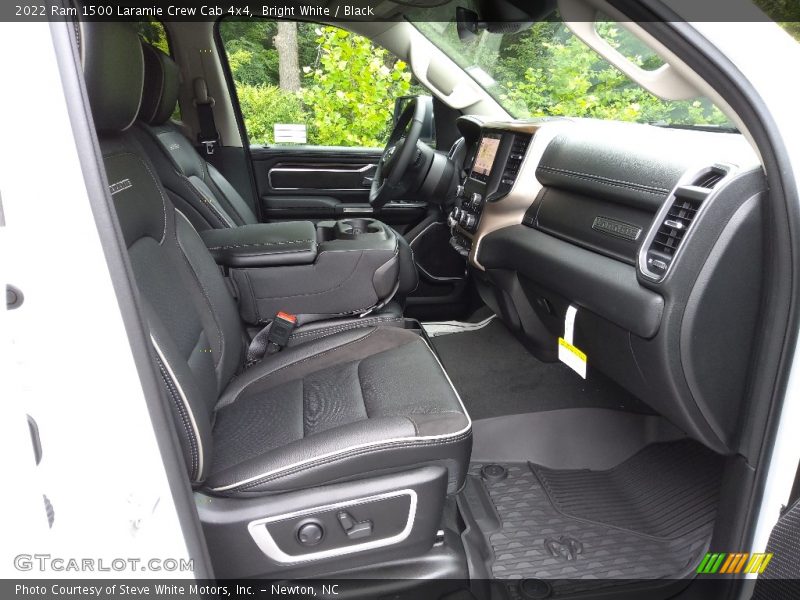 Bright White / Black 2022 Ram 1500 Laramie Crew Cab 4x4