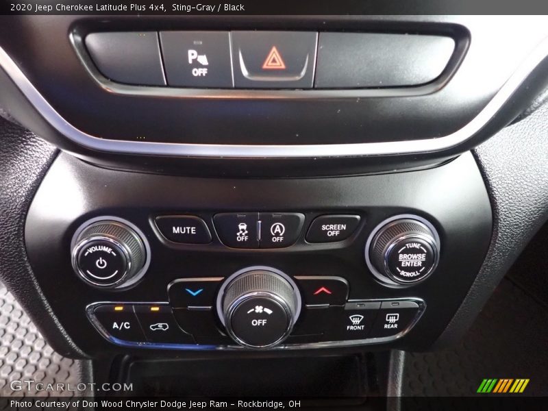 Sting-Gray / Black 2020 Jeep Cherokee Latitude Plus 4x4