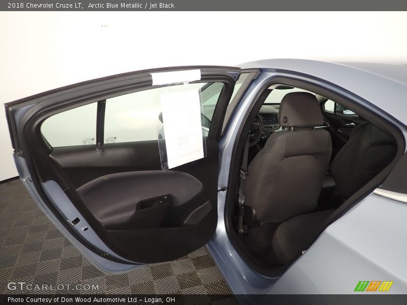 Arctic Blue Metallic / Jet Black 2018 Chevrolet Cruze LT