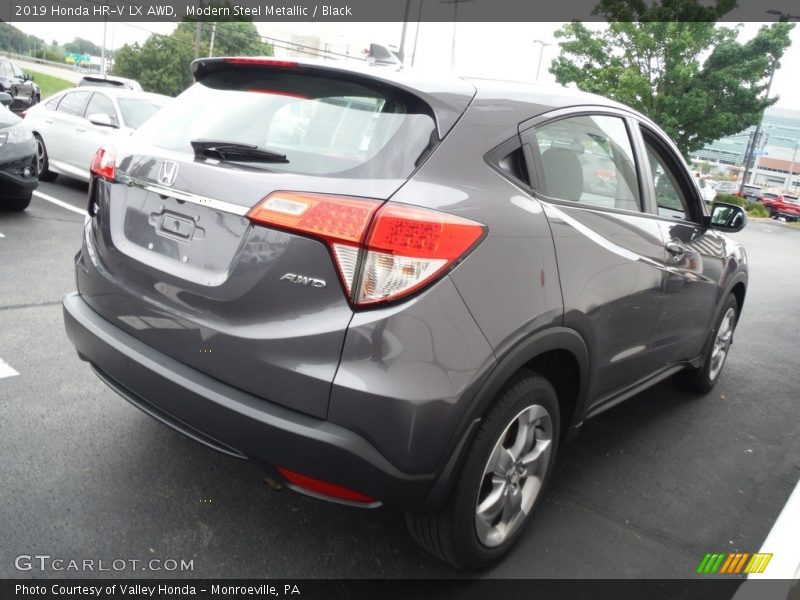 Modern Steel Metallic / Black 2019 Honda HR-V LX AWD