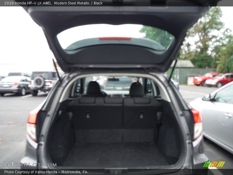 Modern Steel Metallic / Black 2019 Honda HR-V LX AWD