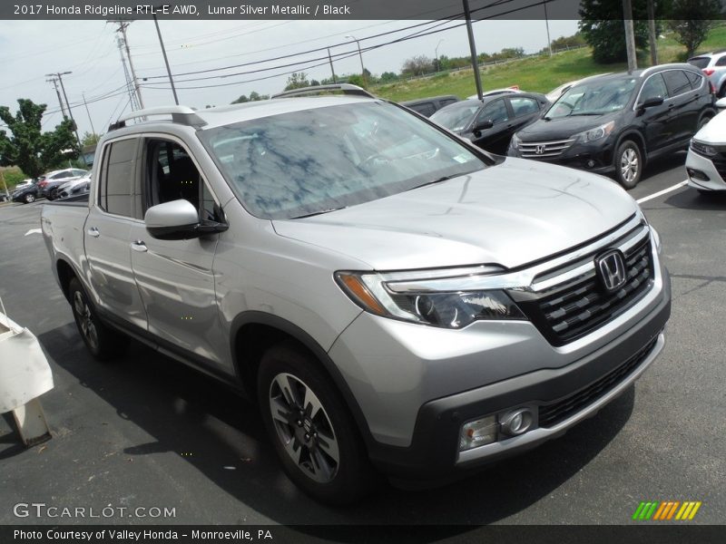 Lunar Silver Metallic / Black 2017 Honda Ridgeline RTL-E AWD