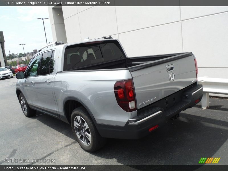 Lunar Silver Metallic / Black 2017 Honda Ridgeline RTL-E AWD