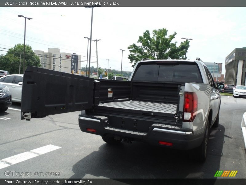 Lunar Silver Metallic / Black 2017 Honda Ridgeline RTL-E AWD