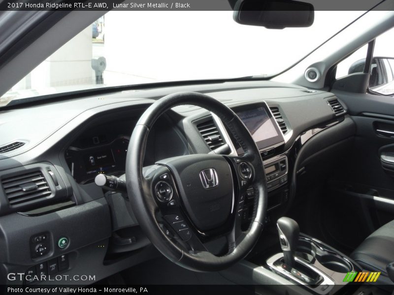 Lunar Silver Metallic / Black 2017 Honda Ridgeline RTL-E AWD