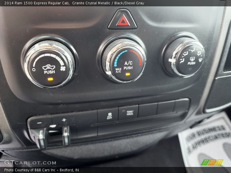 Granite Crystal Metallic / Black/Diesel Gray 2014 Ram 1500 Express Regular Cab