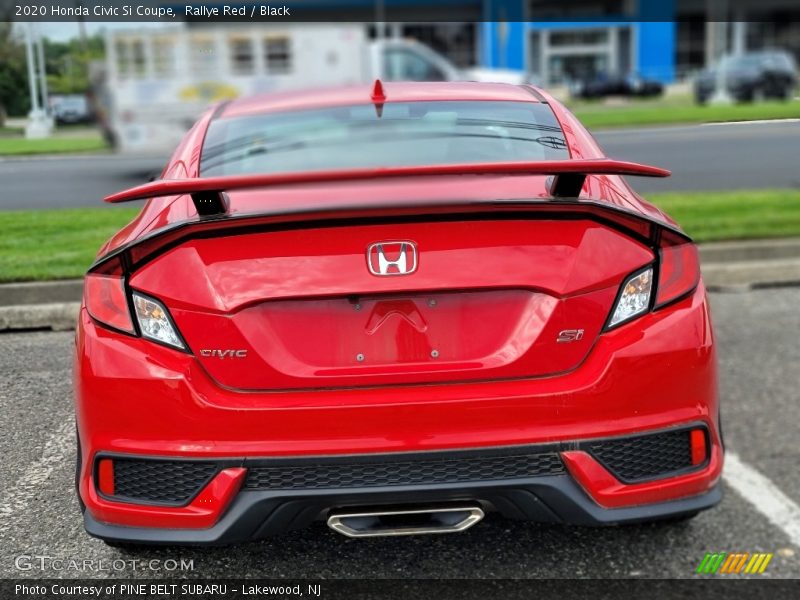 Exhaust of 2020 Civic Si Coupe