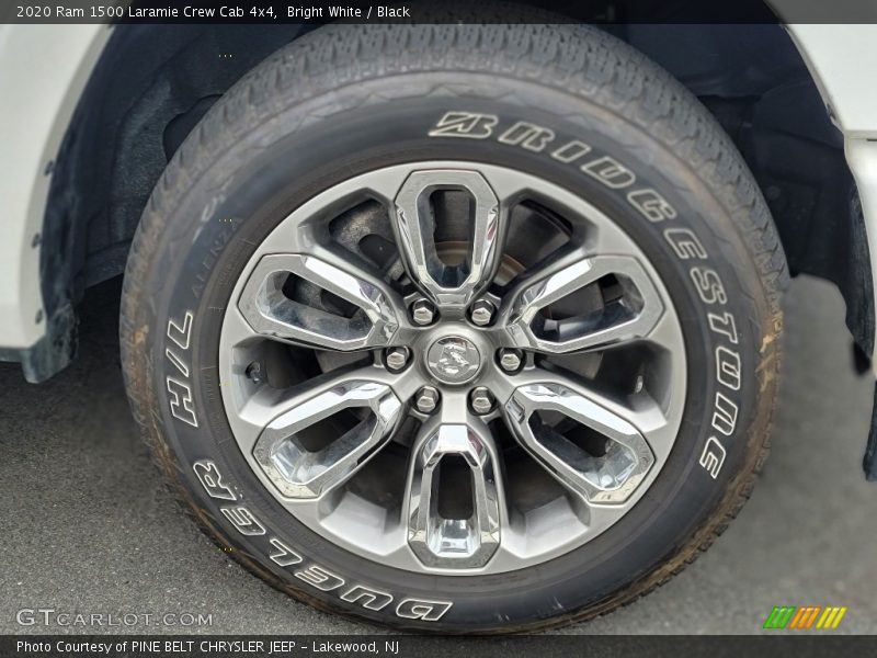 Bright White / Black 2020 Ram 1500 Laramie Crew Cab 4x4