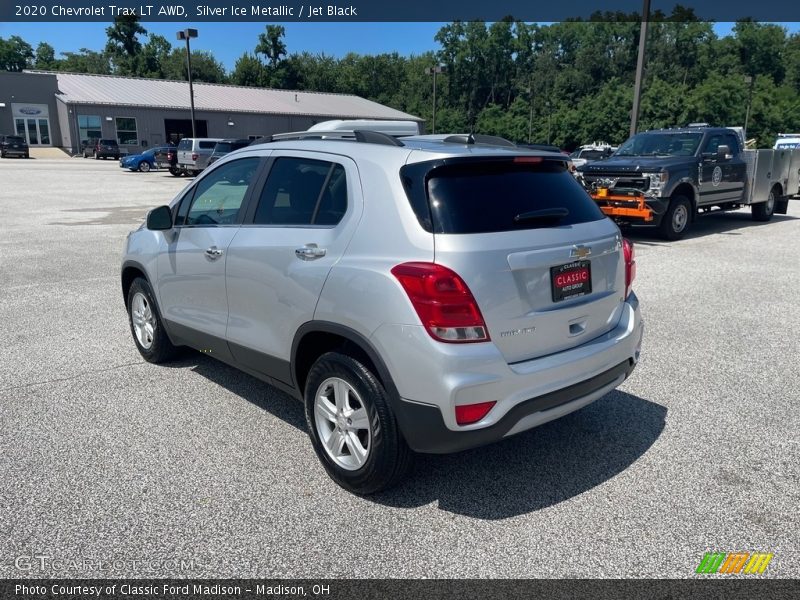 Silver Ice Metallic / Jet Black 2020 Chevrolet Trax LT AWD