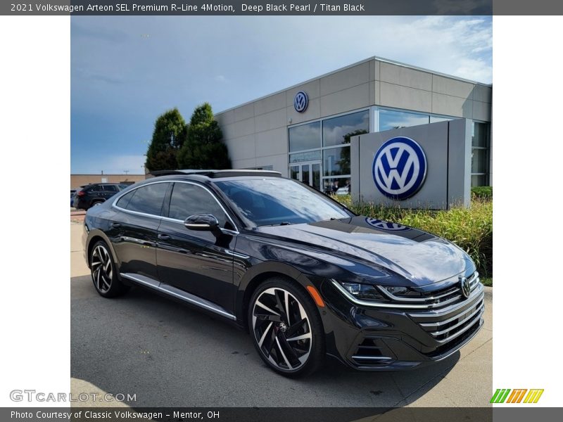 Front 3/4 View of 2021 Arteon SEL Premium R-Line 4Motion