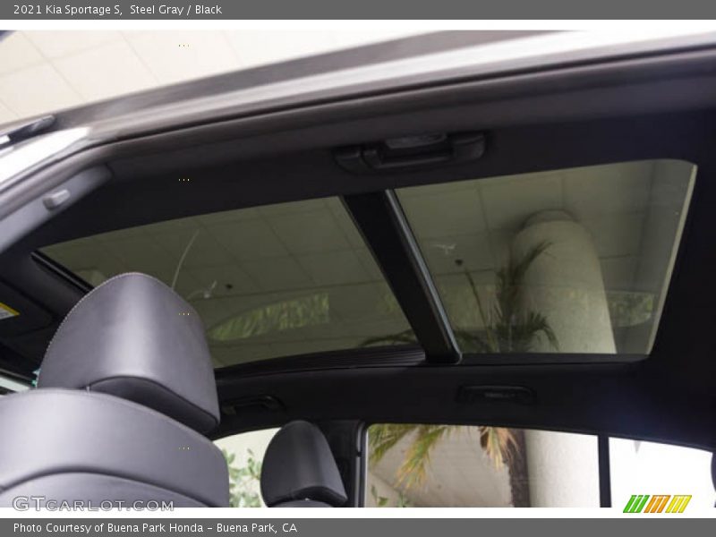 Steel Gray / Black 2021 Kia Sportage S