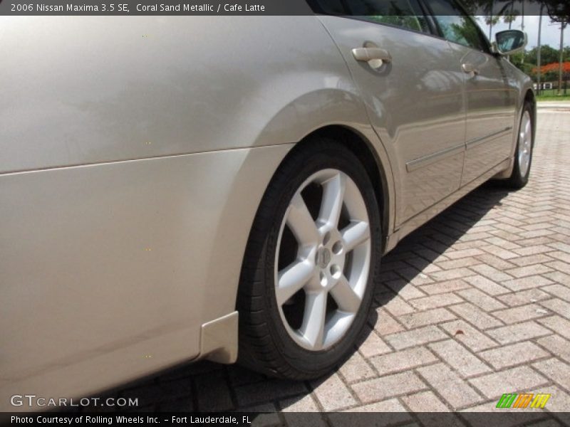 Coral Sand Metallic / Cafe Latte 2006 Nissan Maxima 3.5 SE