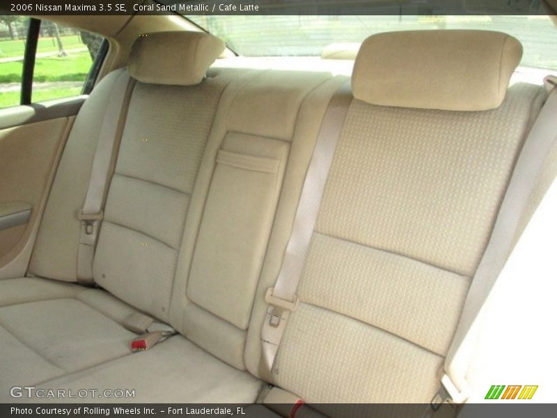 Coral Sand Metallic / Cafe Latte 2006 Nissan Maxima 3.5 SE