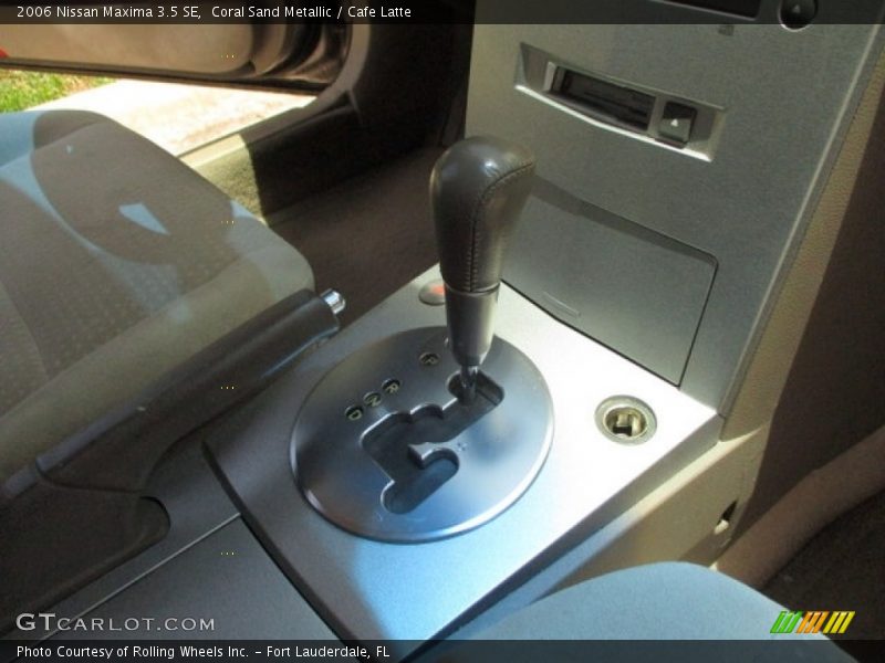 Coral Sand Metallic / Cafe Latte 2006 Nissan Maxima 3.5 SE
