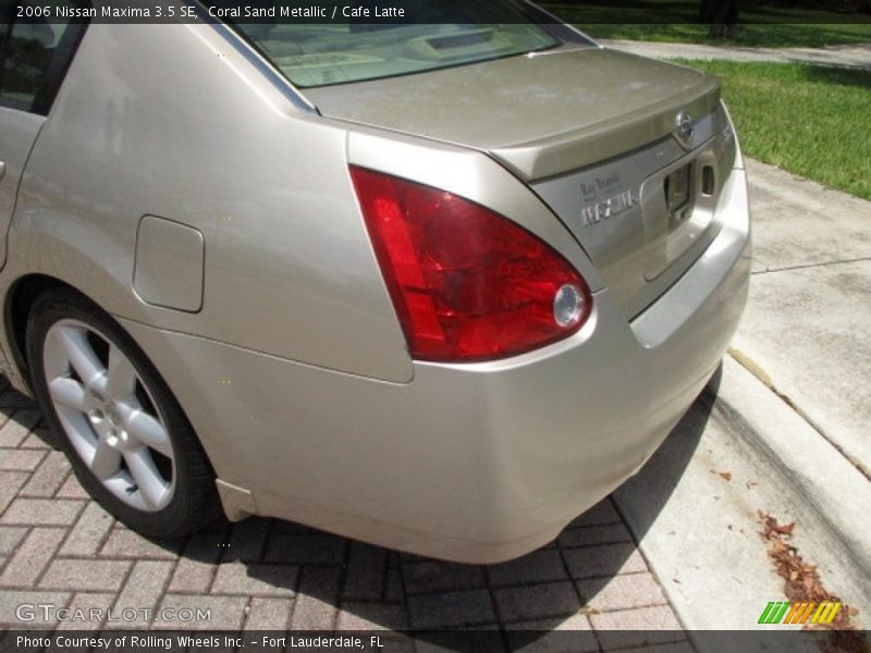 Coral Sand Metallic / Cafe Latte 2006 Nissan Maxima 3.5 SE