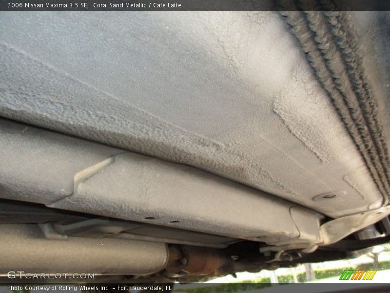 Coral Sand Metallic / Cafe Latte 2006 Nissan Maxima 3.5 SE