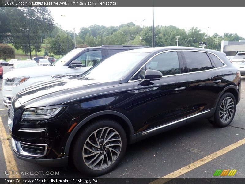 Infinite Black / Terracotta 2020 Lincoln Nautilus Reserve AWD
