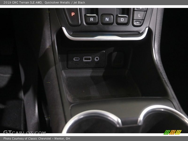 Quicksilver Metallic / Jet Black 2019 GMC Terrain SLE AWD