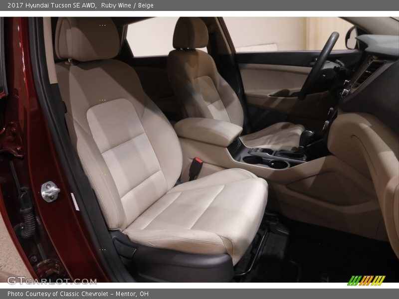 Ruby Wine / Beige 2017 Hyundai Tucson SE AWD