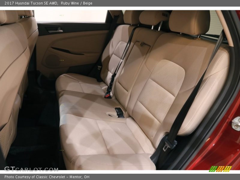 Ruby Wine / Beige 2017 Hyundai Tucson SE AWD