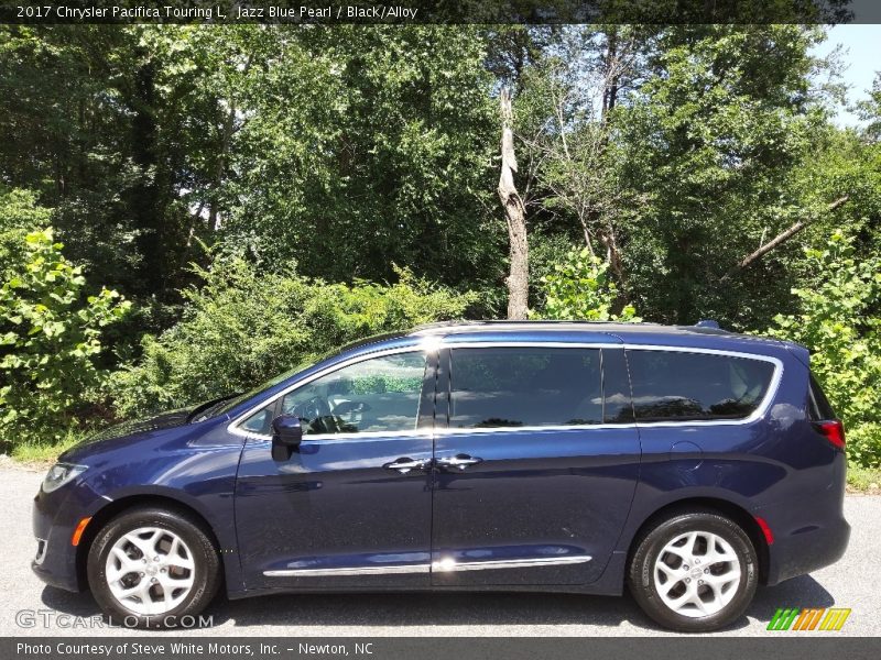 Jazz Blue Pearl / Black/Alloy 2017 Chrysler Pacifica Touring L