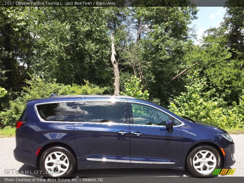 Jazz Blue Pearl / Black/Alloy 2017 Chrysler Pacifica Touring L