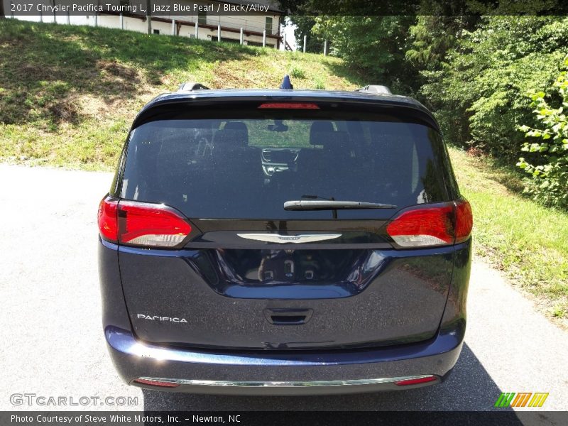 Jazz Blue Pearl / Black/Alloy 2017 Chrysler Pacifica Touring L