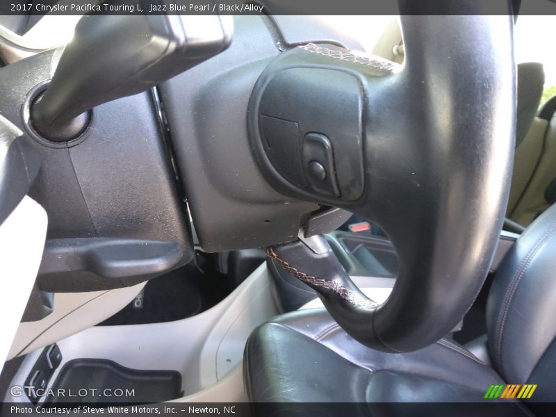 Jazz Blue Pearl / Black/Alloy 2017 Chrysler Pacifica Touring L