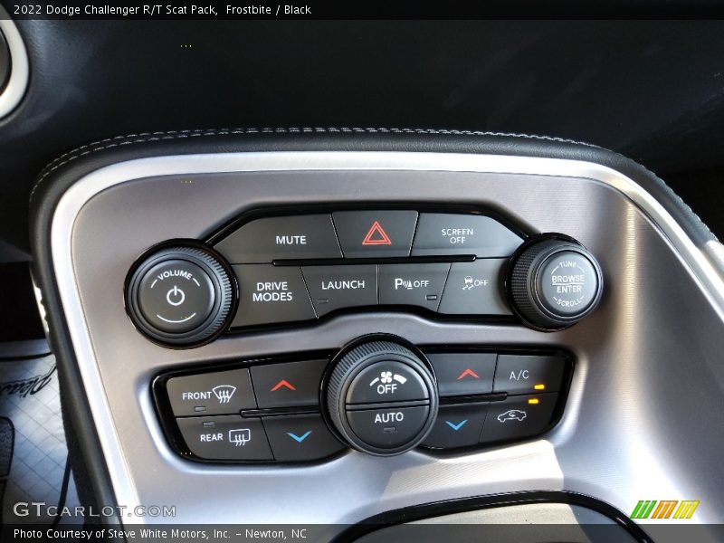 Frostbite / Black 2022 Dodge Challenger R/T Scat Pack