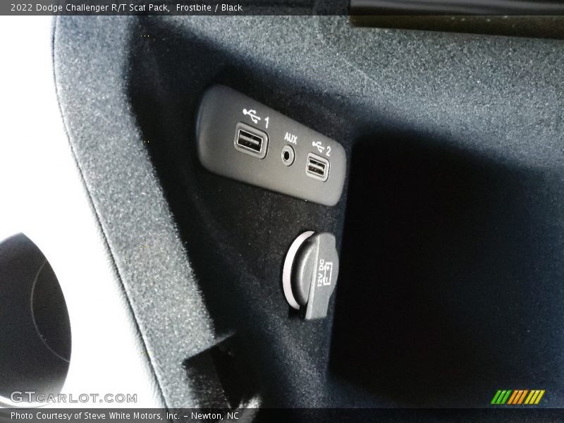Frostbite / Black 2022 Dodge Challenger R/T Scat Pack