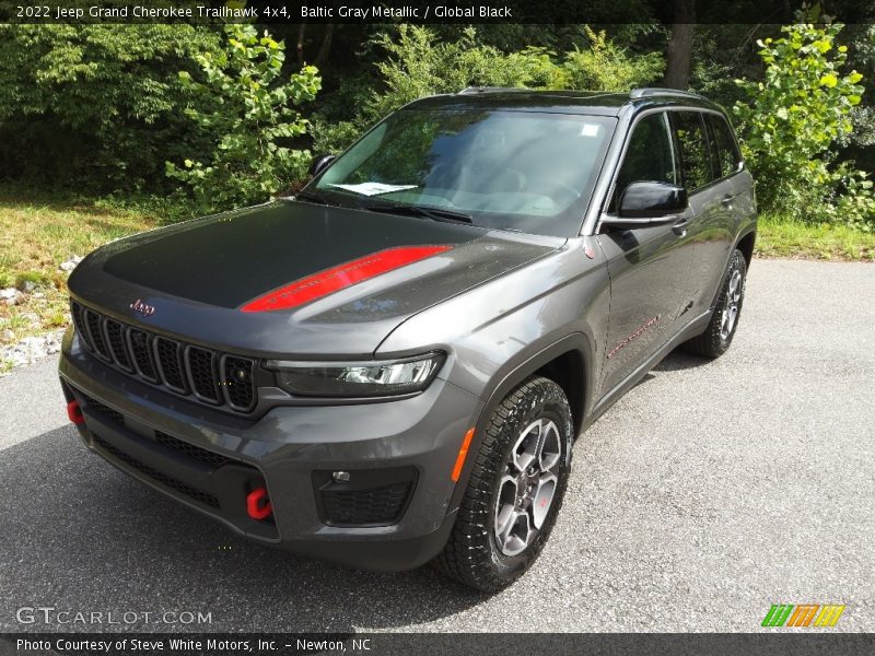 Baltic Gray Metallic / Global Black 2022 Jeep Grand Cherokee Trailhawk 4x4
