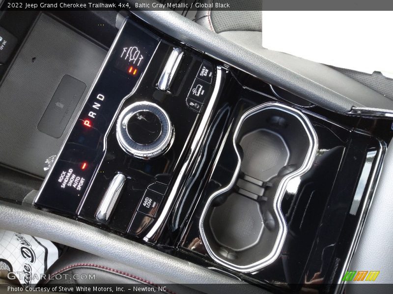  2022 Grand Cherokee Trailhawk 4x4 8 Speed Automatic Shifter