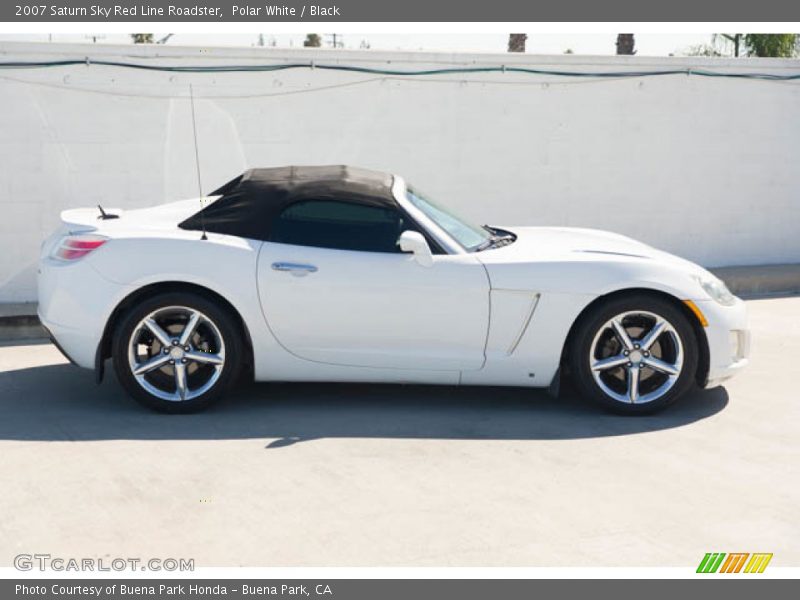 Polar White / Black 2007 Saturn Sky Red Line Roadster