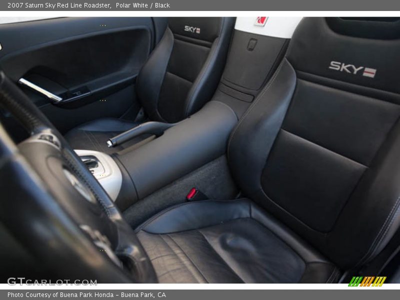 Polar White / Black 2007 Saturn Sky Red Line Roadster