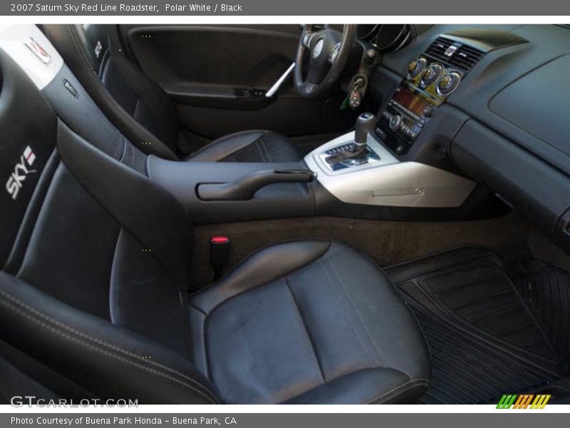 Polar White / Black 2007 Saturn Sky Red Line Roadster