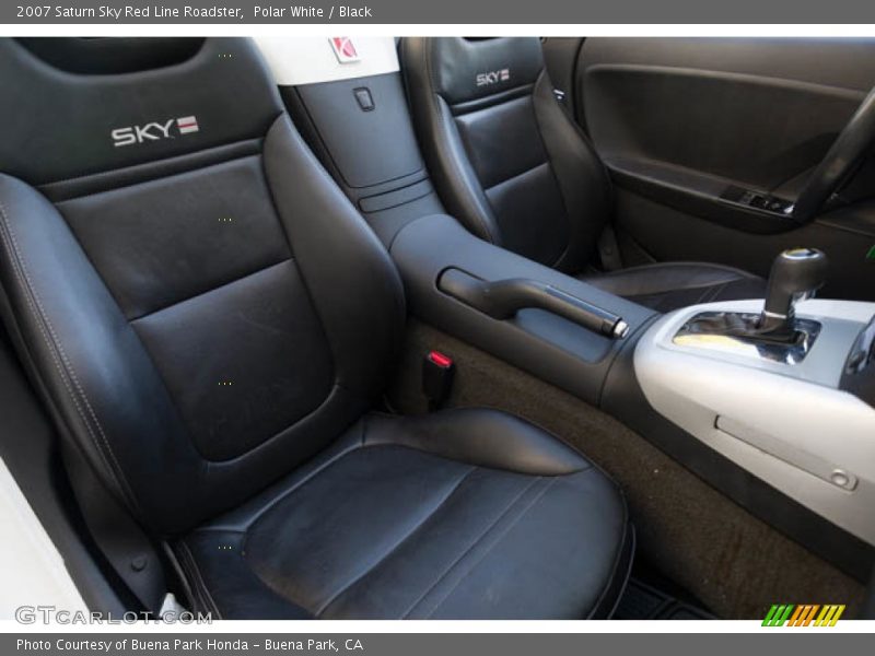 Polar White / Black 2007 Saturn Sky Red Line Roadster