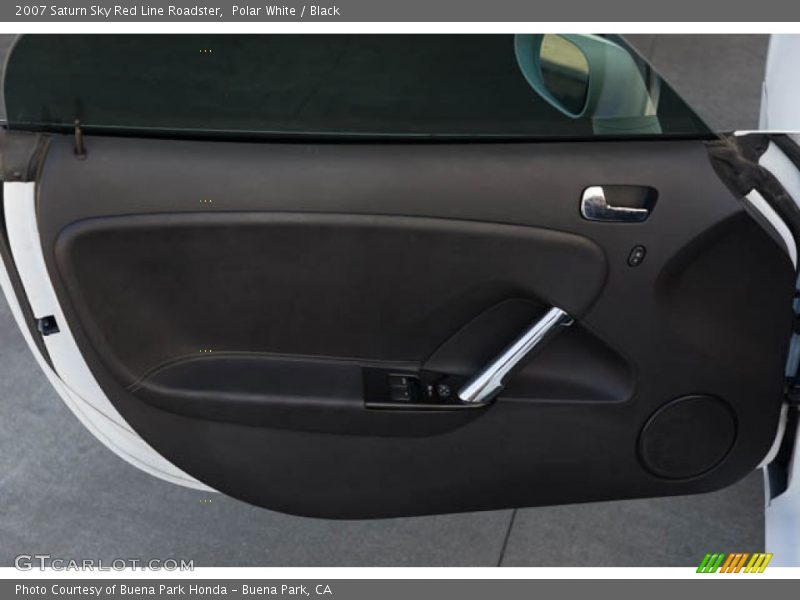 Polar White / Black 2007 Saturn Sky Red Line Roadster