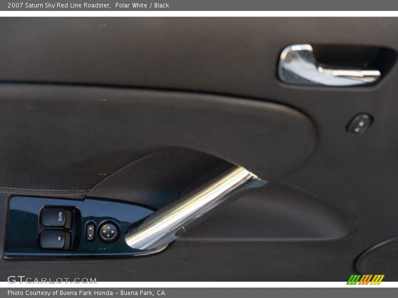 Polar White / Black 2007 Saturn Sky Red Line Roadster