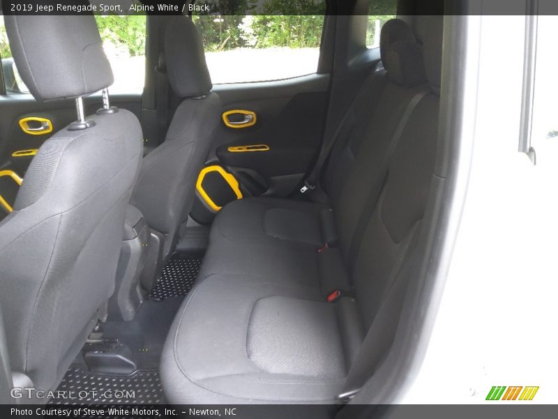 Alpine White / Black 2019 Jeep Renegade Sport