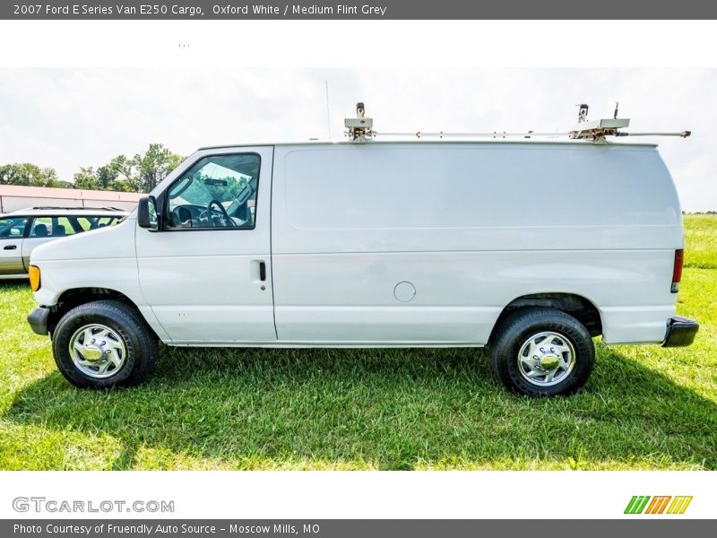 Oxford White / Medium Flint Grey 2007 Ford E Series Van E250 Cargo