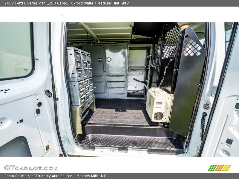Oxford White / Medium Flint Grey 2007 Ford E Series Van E250 Cargo
