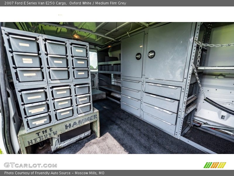 Oxford White / Medium Flint Grey 2007 Ford E Series Van E250 Cargo