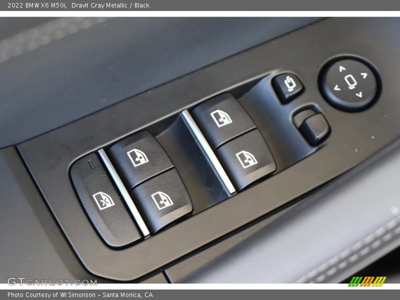 Controls of 2022 X6 M50i