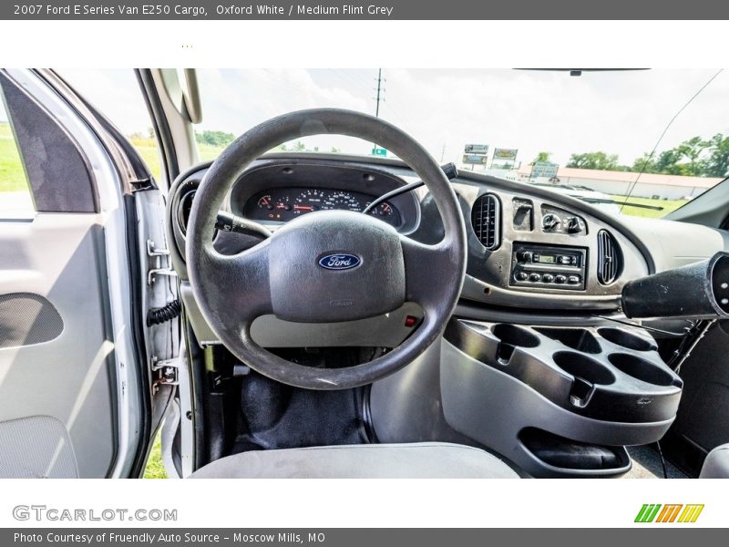 Oxford White / Medium Flint Grey 2007 Ford E Series Van E250 Cargo