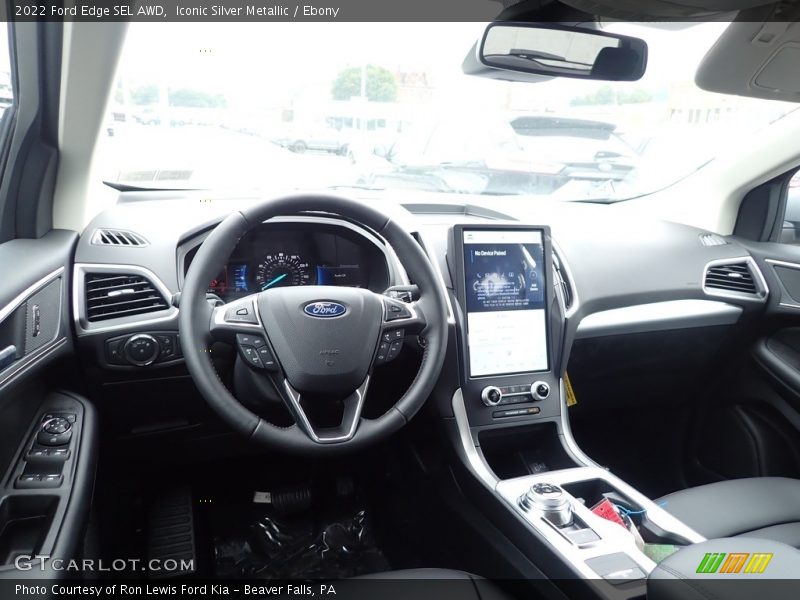 Dashboard of 2022 Edge SEL AWD