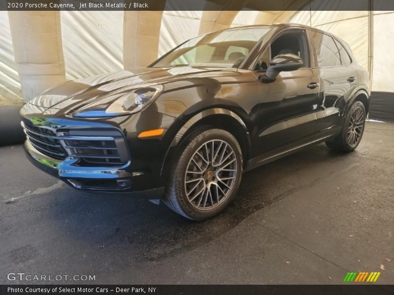 Jet Black Metallic / Black 2020 Porsche Cayenne