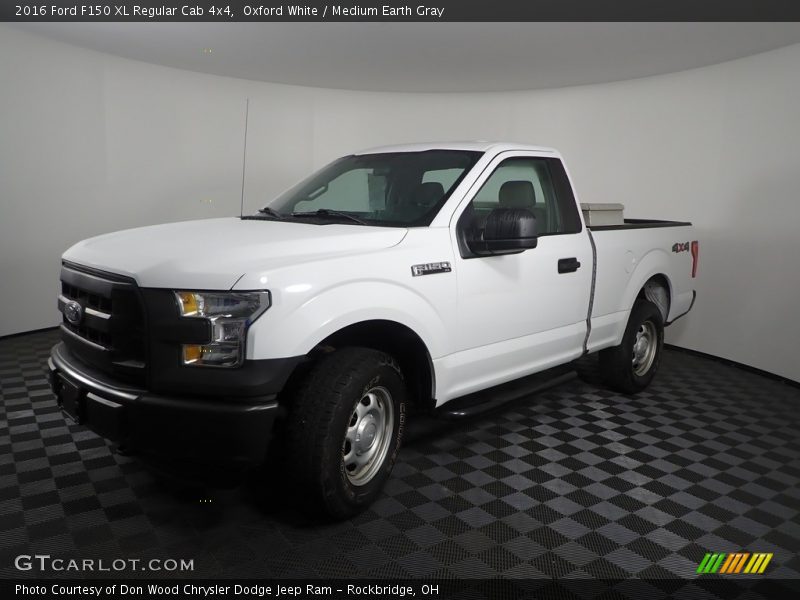 Oxford White / Medium Earth Gray 2016 Ford F150 XL Regular Cab 4x4