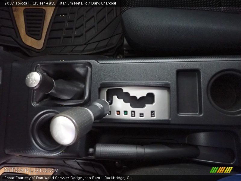 Titanium Metallic / Dark Charcoal 2007 Toyota FJ Cruiser 4WD